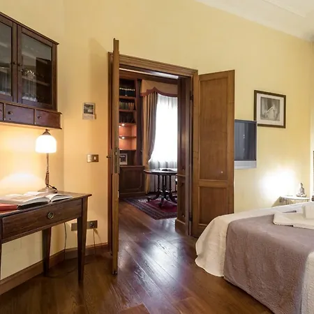 Ludovico Il Moro Apartment