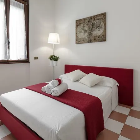 Ludovico Il Moro Apartment *