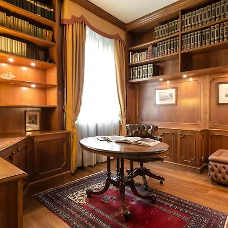 Ludovico Il Moro Apartment Milan